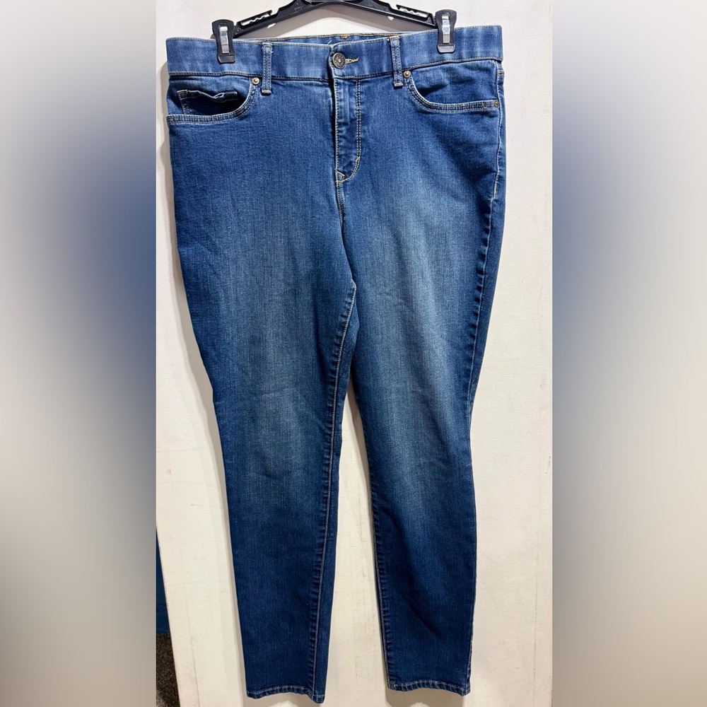 Gloria Vanderbilt Blue Skinny Jeans with Sleek Fit